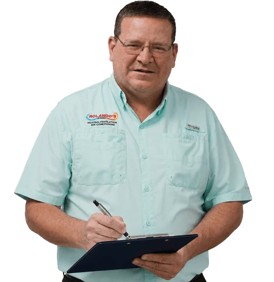 Rolando's HVAC technician completing a service assessment in Clearwater